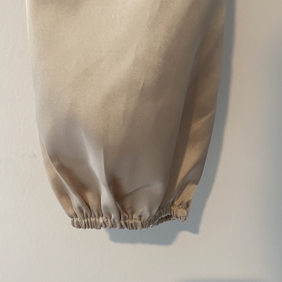 Top - Picture 5 of 5